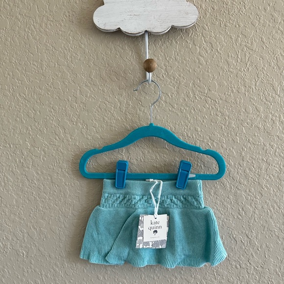 💙5/$25💙Kate Quinn Ruffle Sweater Bloomer NWT - Picture 5 of 8